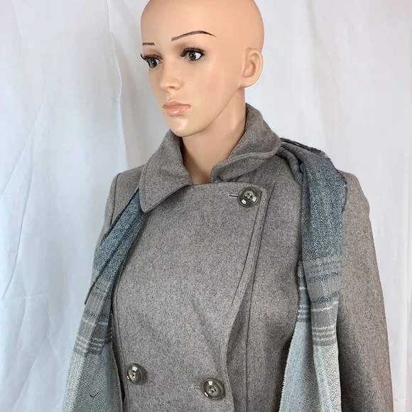 London Fog Women’s Double Breasted Peacoat with Scarf - Picture 3 of 7